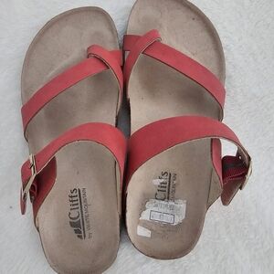 Cliffs by White Mountain Women's Coral Sandals